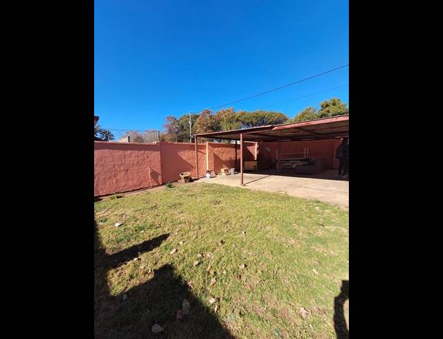 3 BEDROOM HOUSE FOR SALE IN KENSINGTON